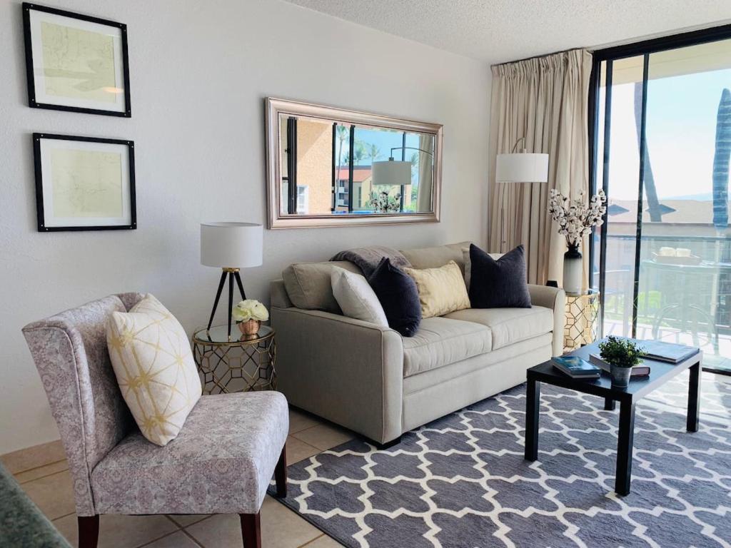 1BD Condo with Ocean Views: 40% OFF, Self Check-In image