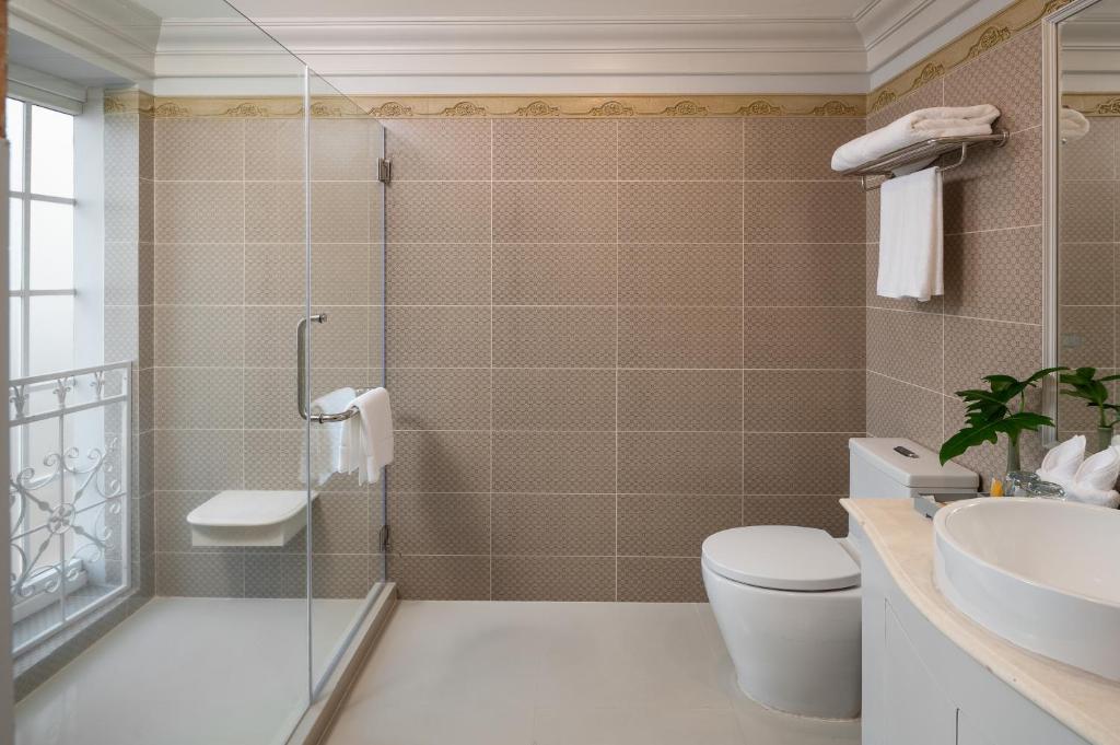Двухместный (Представительский двухместный номер с 1 кроватью), Отель Kingston Suites