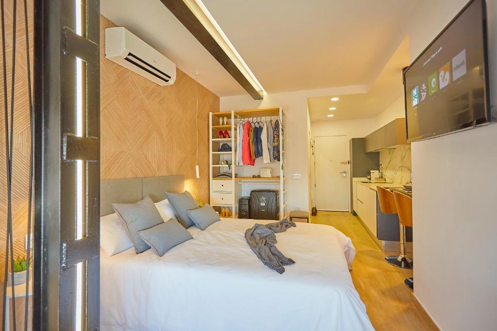 Apartamentos en Alicante RISCAL photo 1