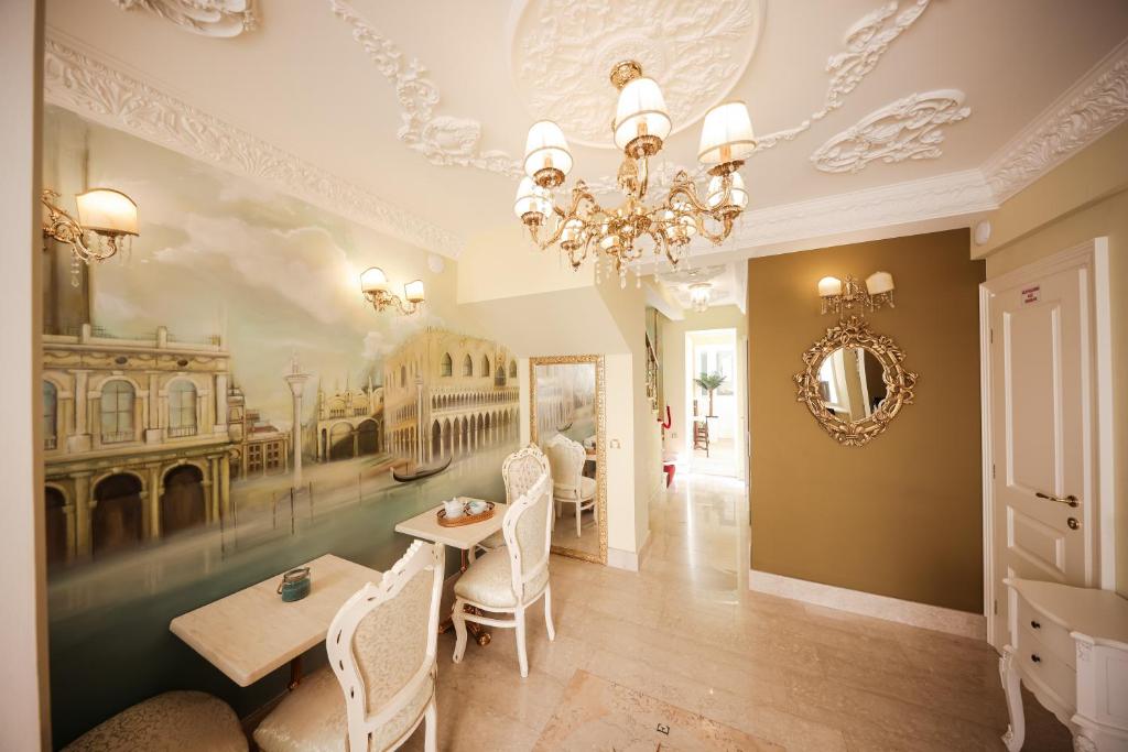 Palazzo Venezia-Adults Only photo 1