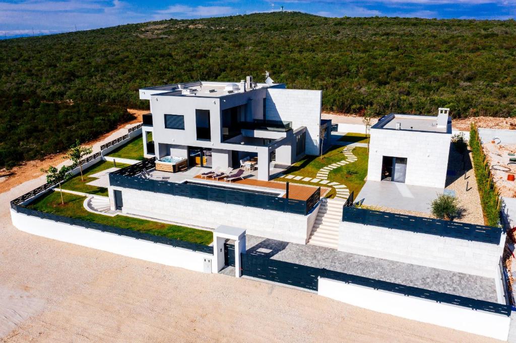 Villa Maluja photo 2