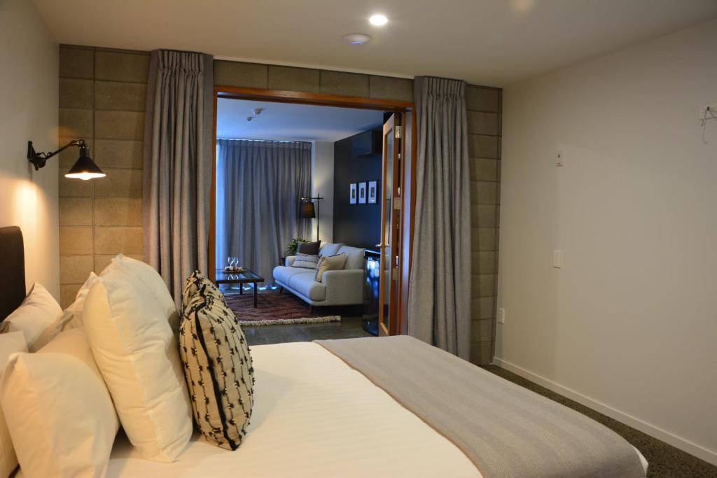 Southwark Hotel & Apartments photo 2