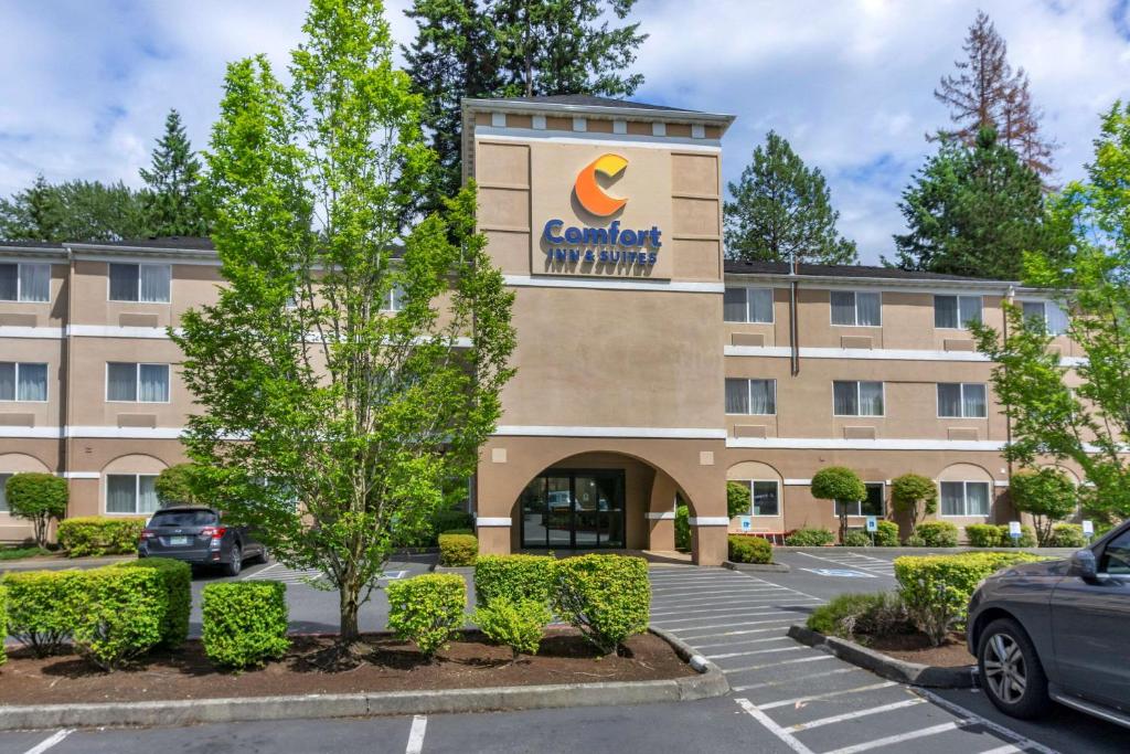 Comfort Inn & Suites Bothell – Seattle North photo 1