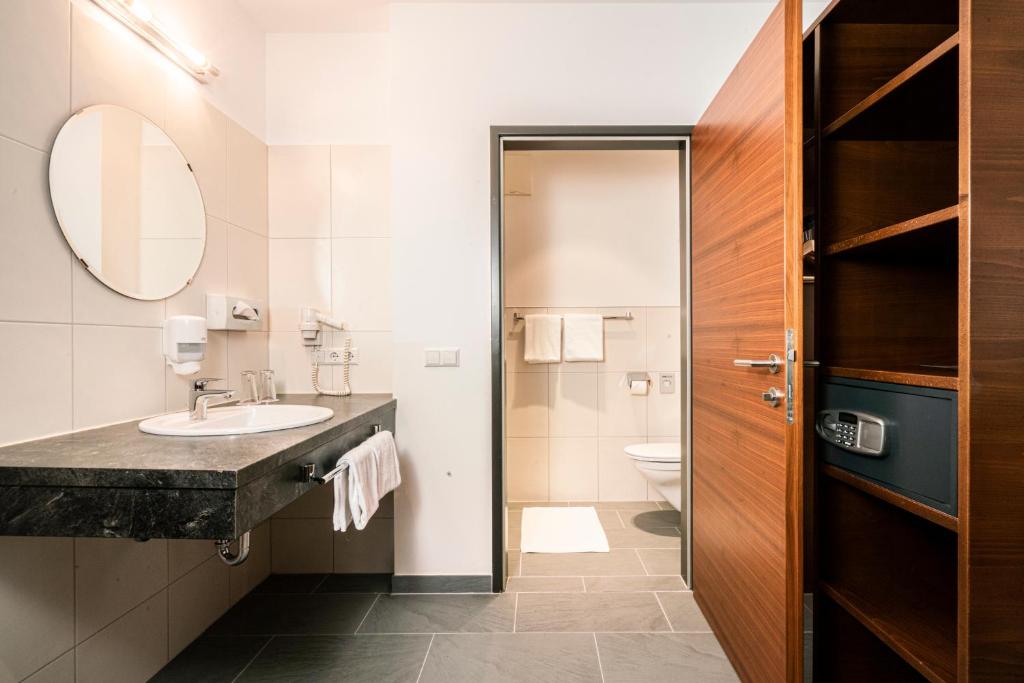 Двухместный (Двухместный номер «Комфорт» с 1 кроватью), Hotel Servus Europa Salzburg Am Walserberg