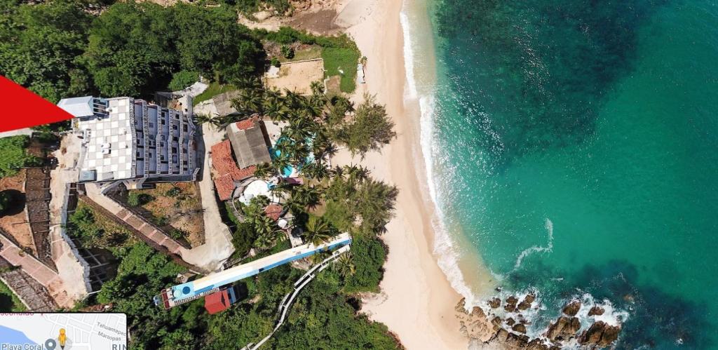 La Coral Beach House photo 1
