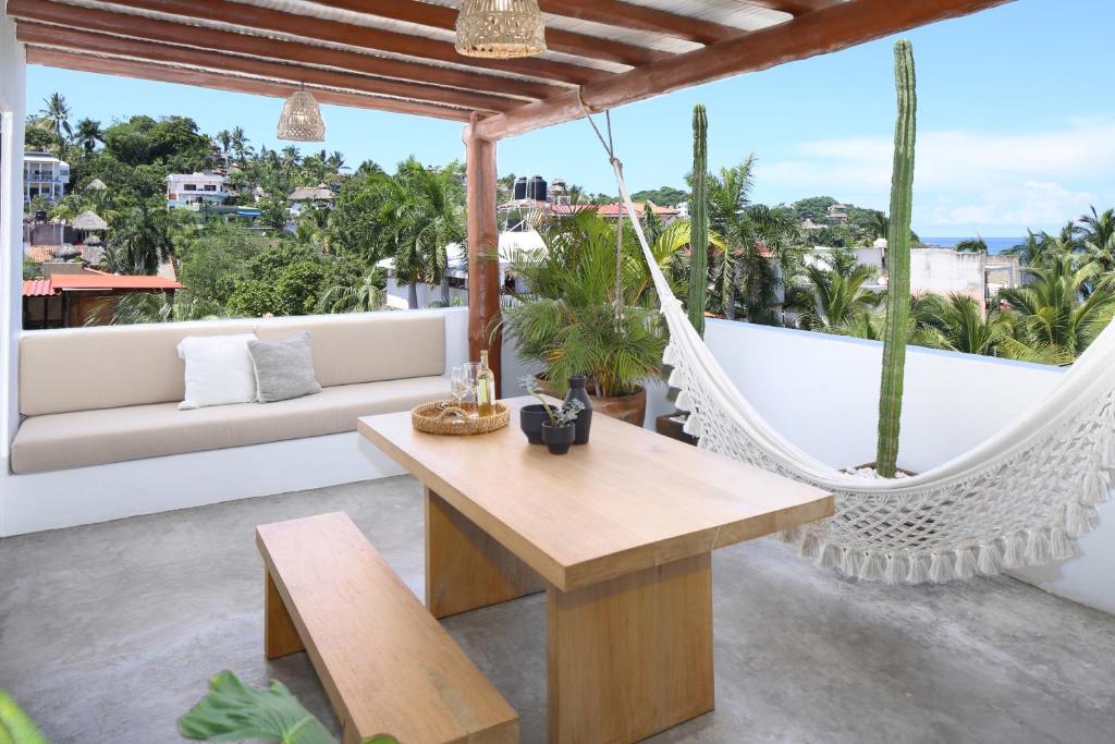 El 55 Sayulita Stylish couple getaway rooftop pool photo 3