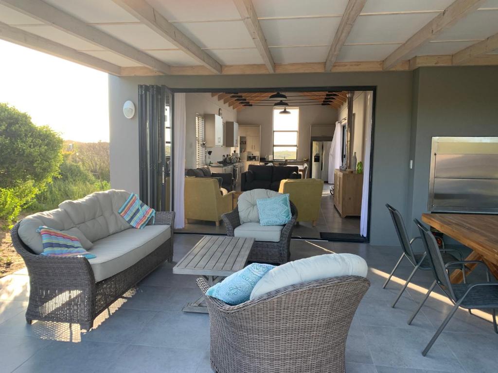 402 in Romansbaai photo 3
