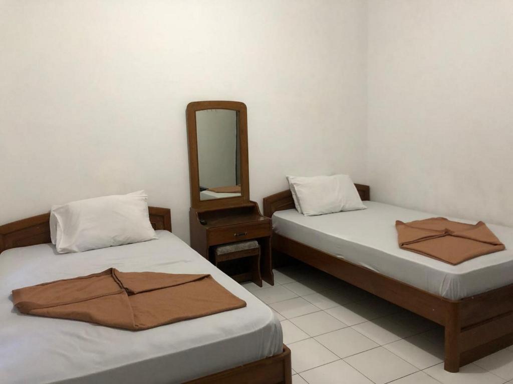 Hotel Baru Inn Batu RedPartner photo 1