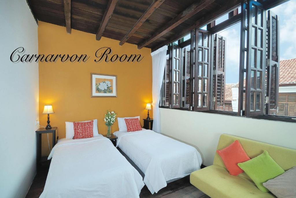 Carnarvon House photo 3