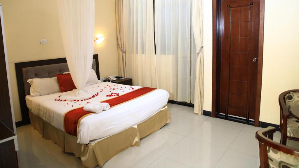 Lakemark Hotel and Tour Service Bahir Dar photo 1