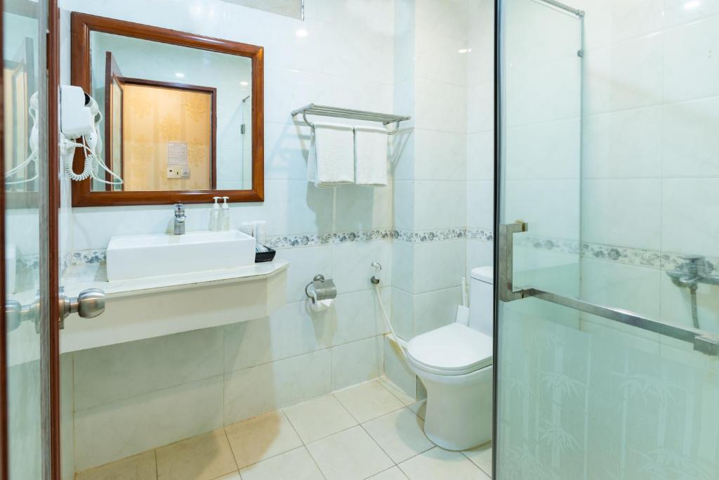 Двухместный (Номер с кроватью размера «queen-size» и видом на сад), Hotel Nhu Y 2