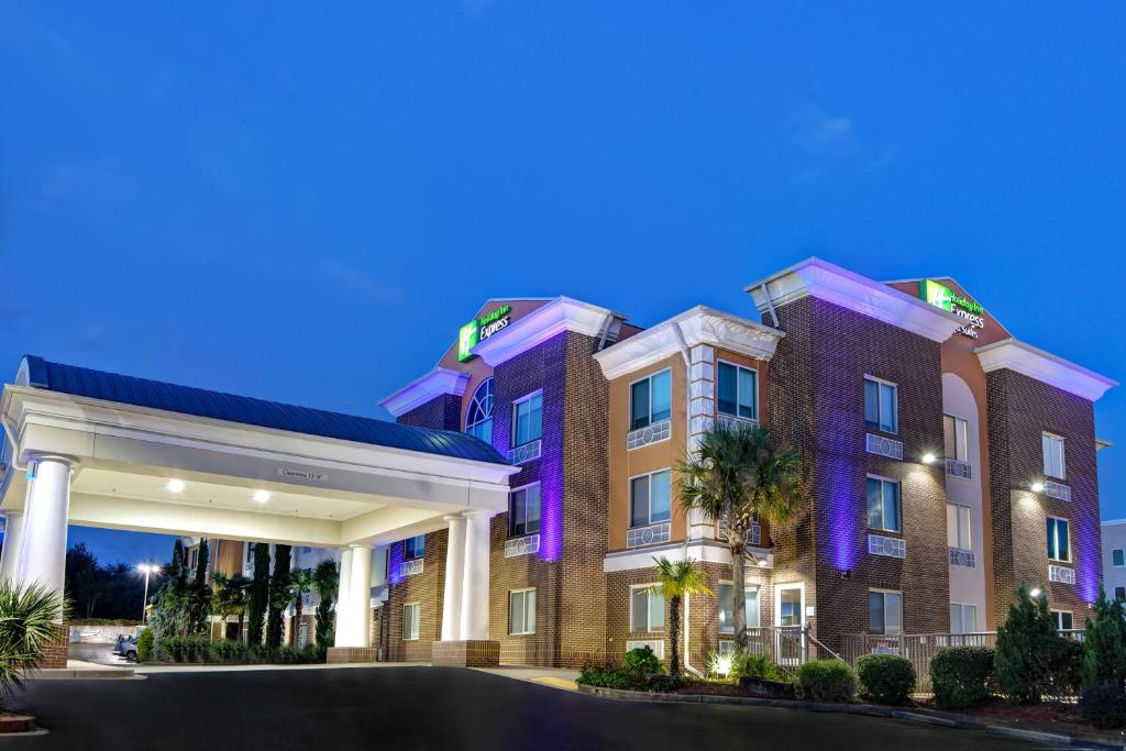 Holiday Inn Express Hotel & Suites Anderson-I-85, an IHG Hotel image