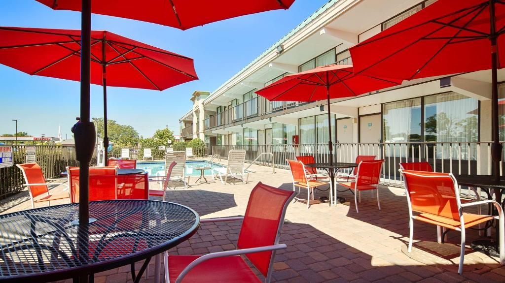 Best Western Heritage Inn image