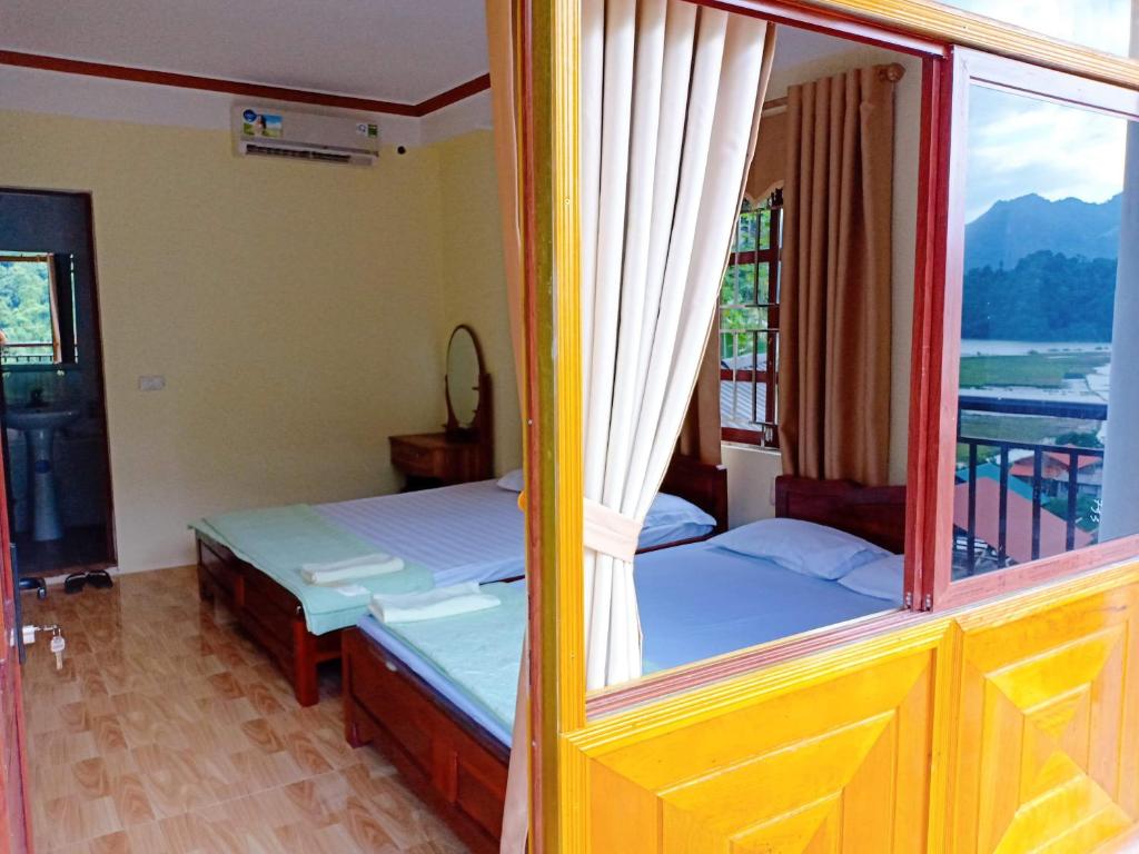 Ba Be Lake View Homestay
