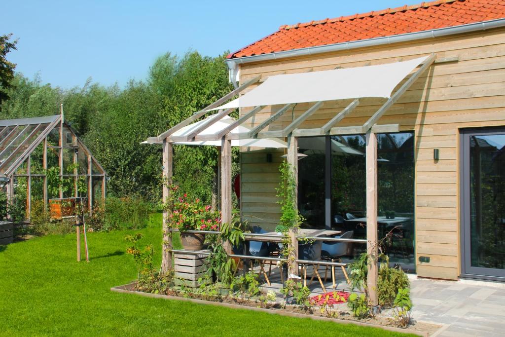 Hoeve Altena Cottage photo 3