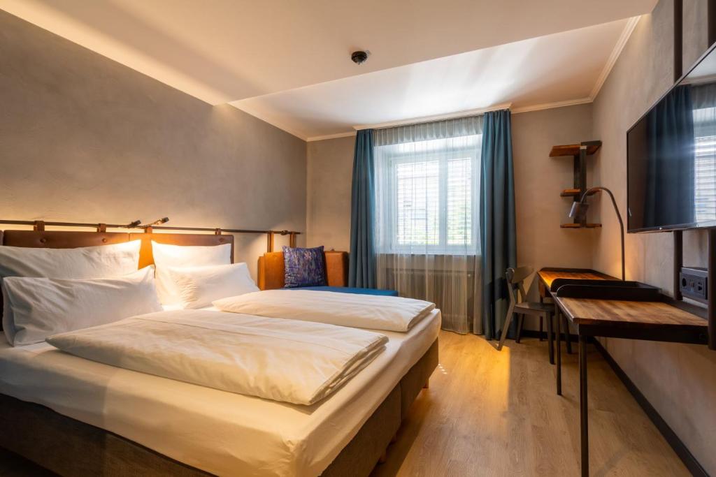 Двухместный (Улучшенный двухместный номер с 1 кроватью), Unsöld's Factory Hotel