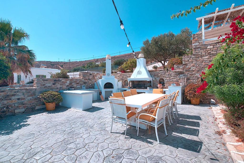 Antiparos View photo 3