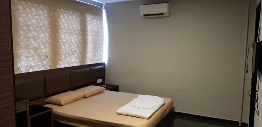 B+ Hotel photo 1