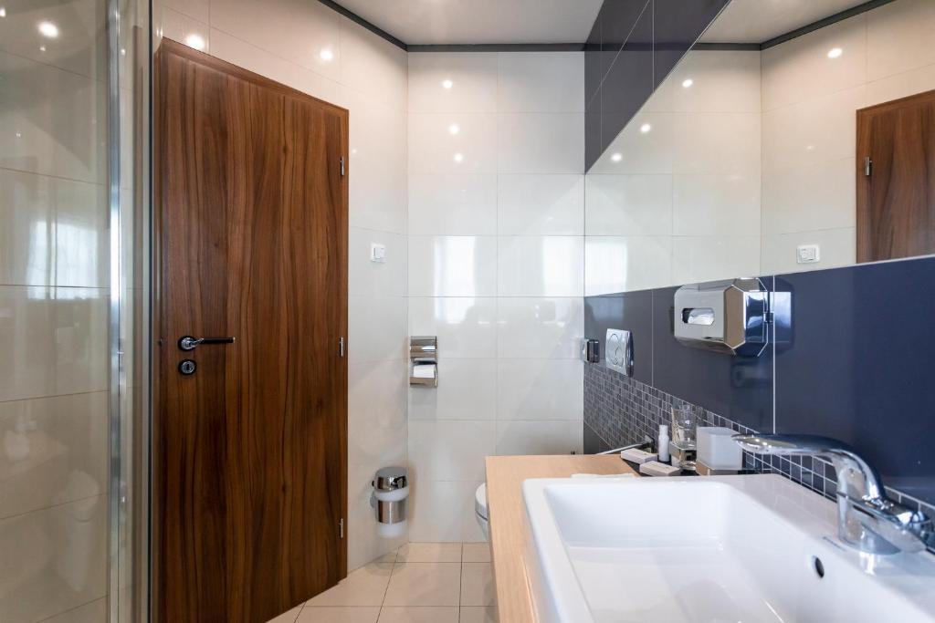 Одноместный (Стандартный одноместный номер), Tempus Club Garni Hotel