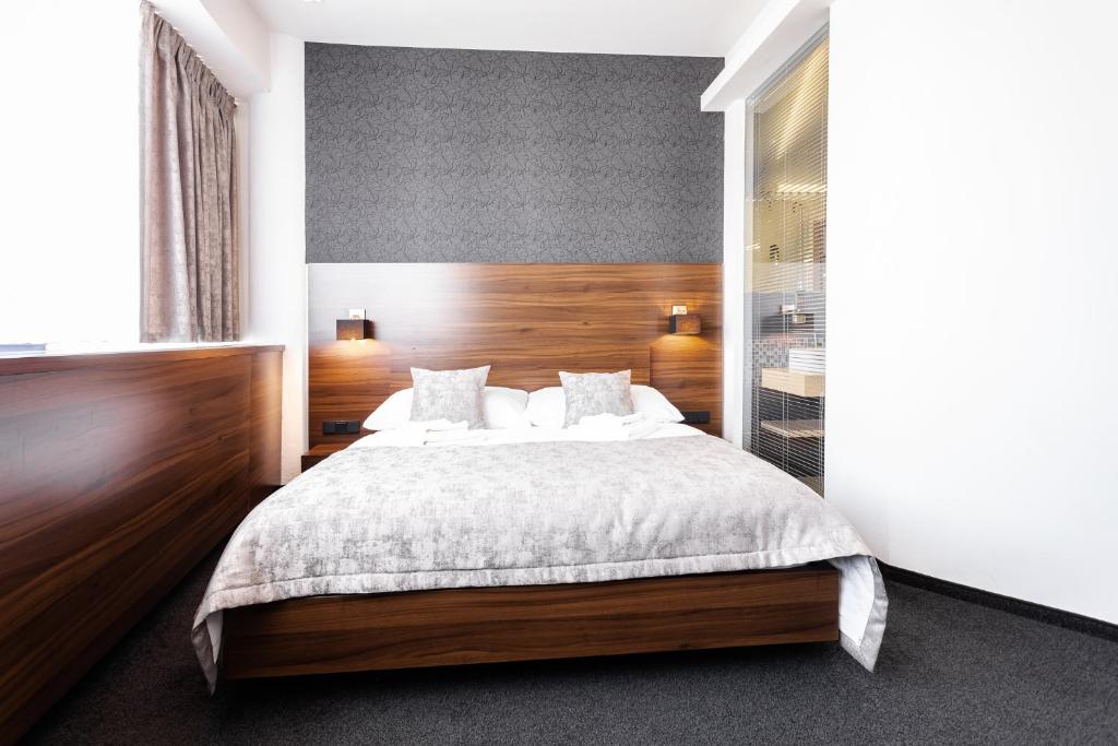 Двухместный (Стандартный двухместный номер с 1 кроватью), Tempus Club Garni Hotel