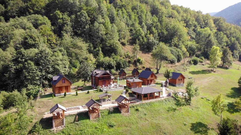 Gradine - Katun kamp photo 1