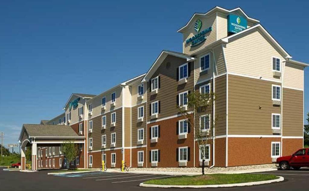 WoodSpring Suites Allentown photo 1