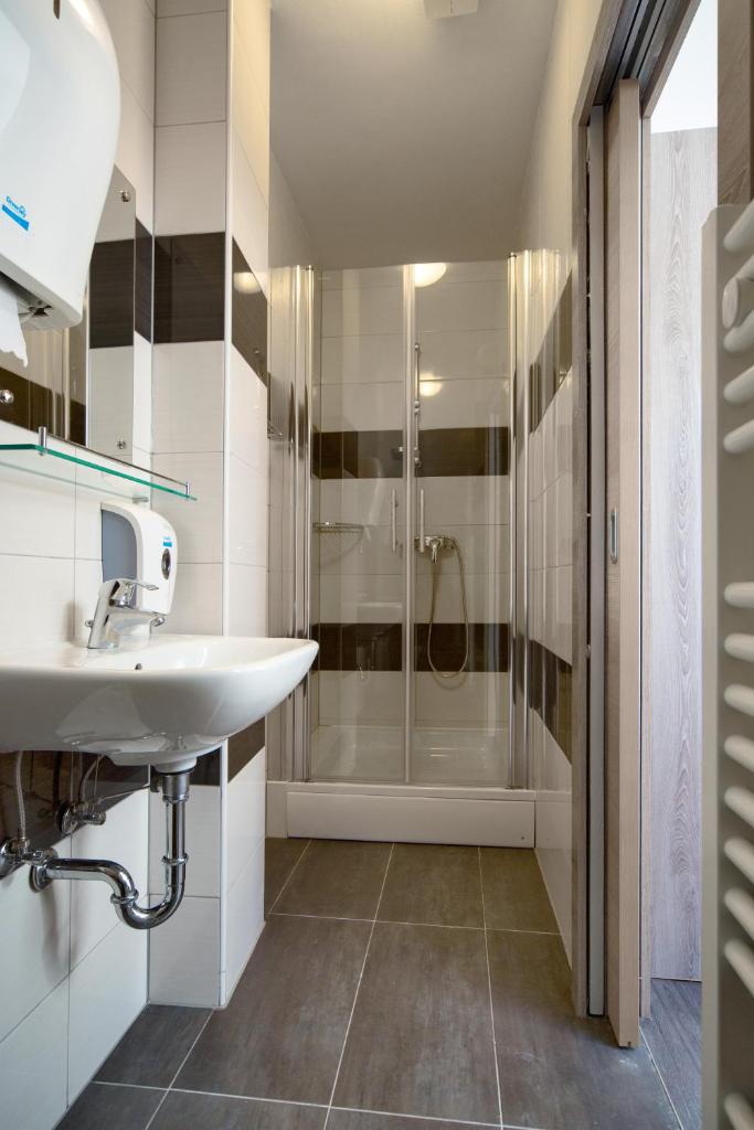 Двухместный (Двухместный номер с 2 отдельными кроватями), Kaptol Hostel
