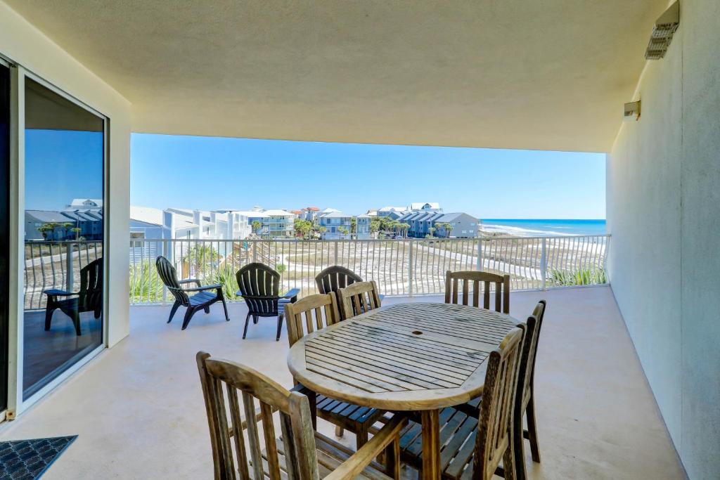 Dunes of Seagrove Condominiums photo 1
