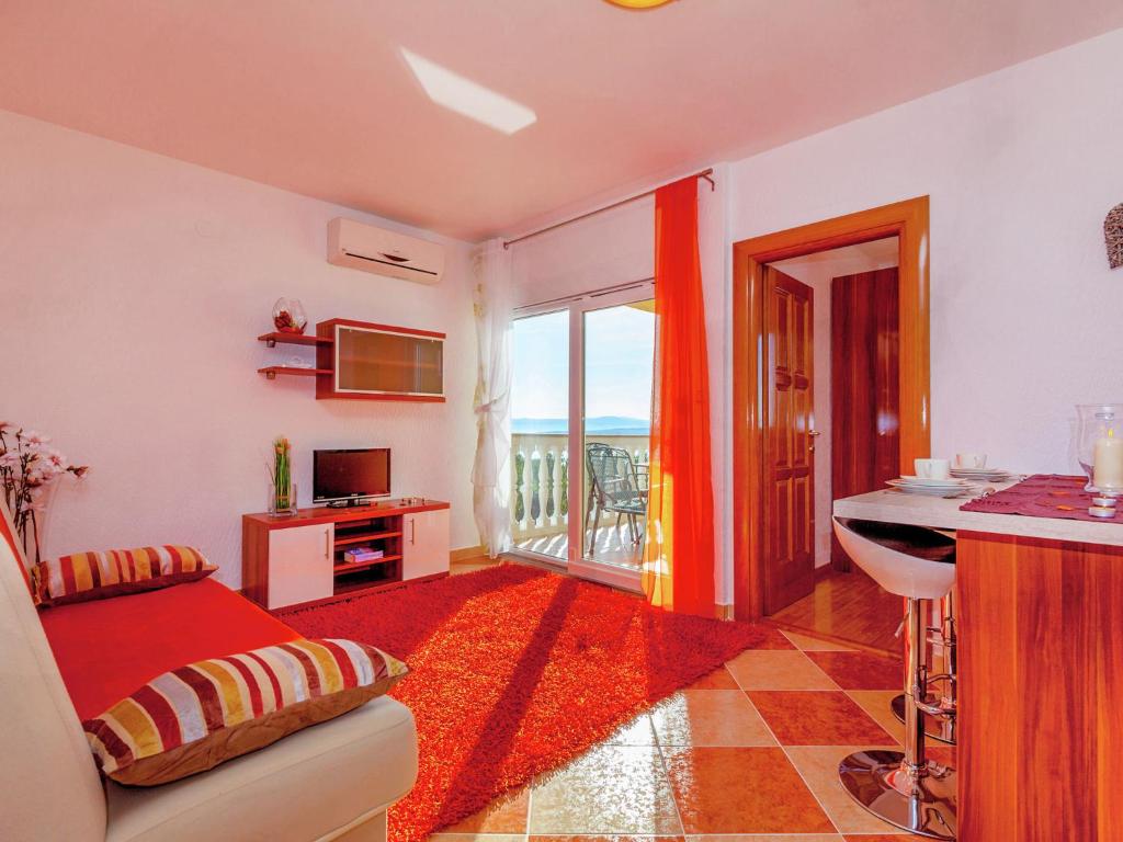 Beautiful Apartment in Dramalj Croatia with Swimming Pool photo 2