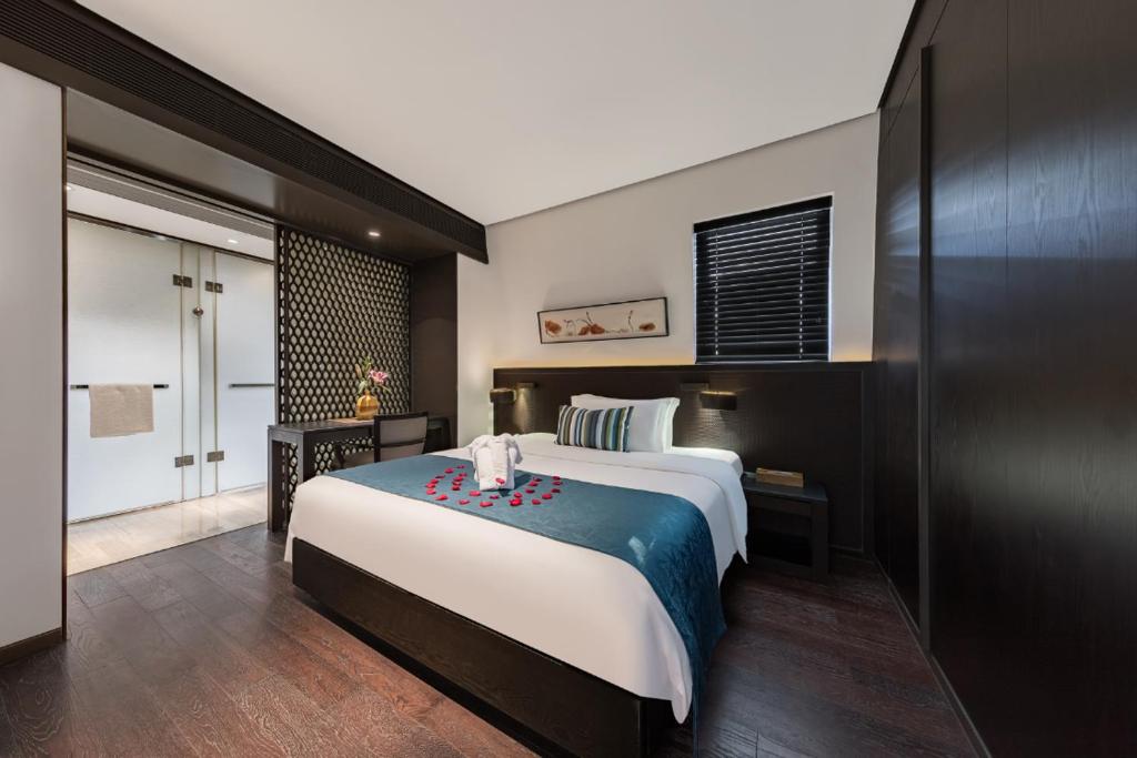 Howard Johnson Sandalwoods Resort Huizhou photo 3