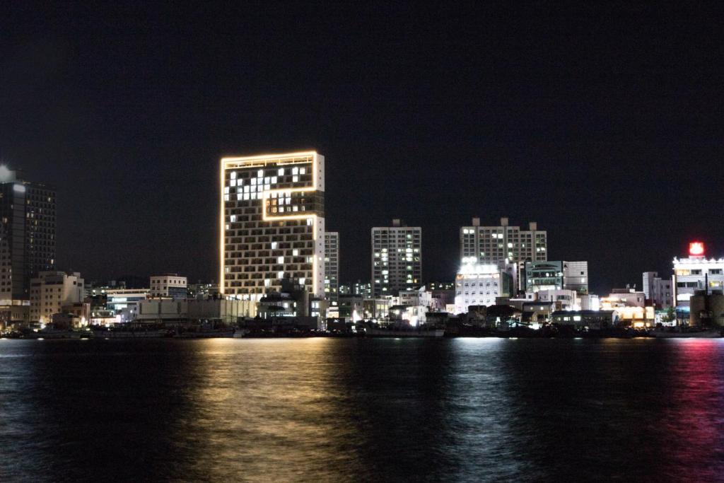 Sunrise Hotel Sokcho photo 1