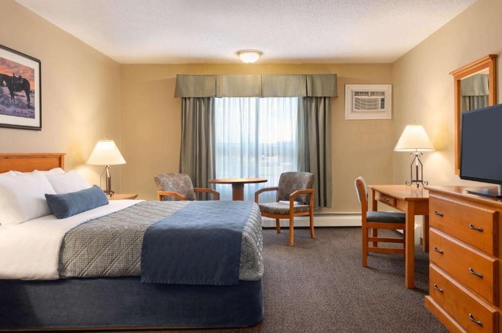 Travelodge by Wyndham Edson photo 1