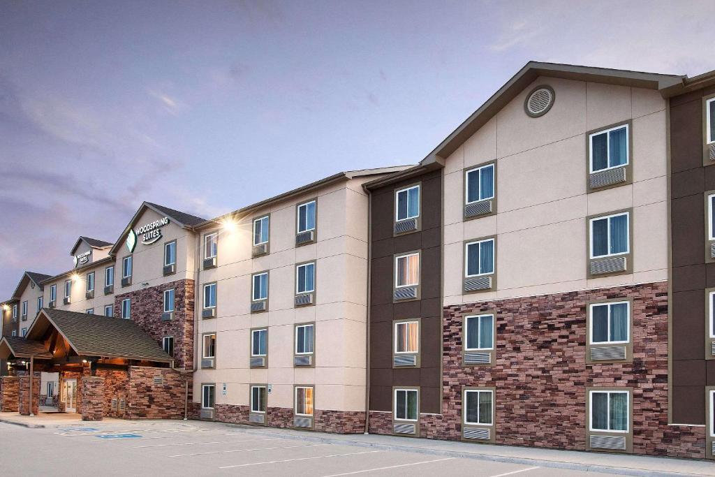 WoodSpring Suites Plano - North Dallas photo 1