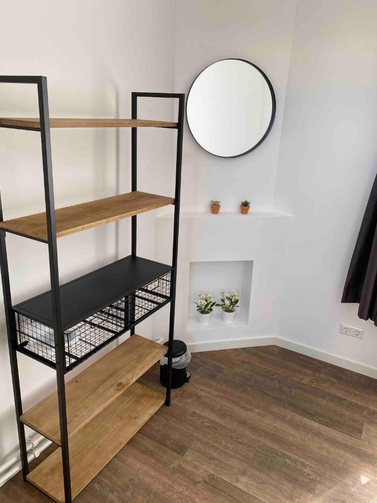 HaagsHuisje- eigen appartement, dichtbij alles, stijlvol photo 4