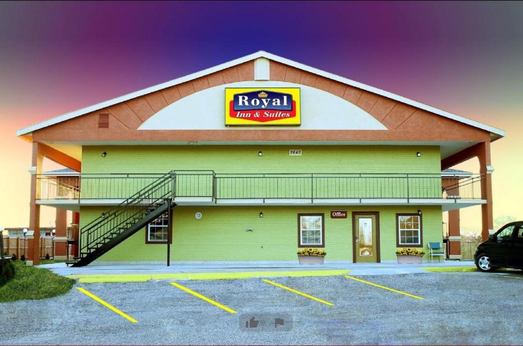 Royal Inn & Suites image