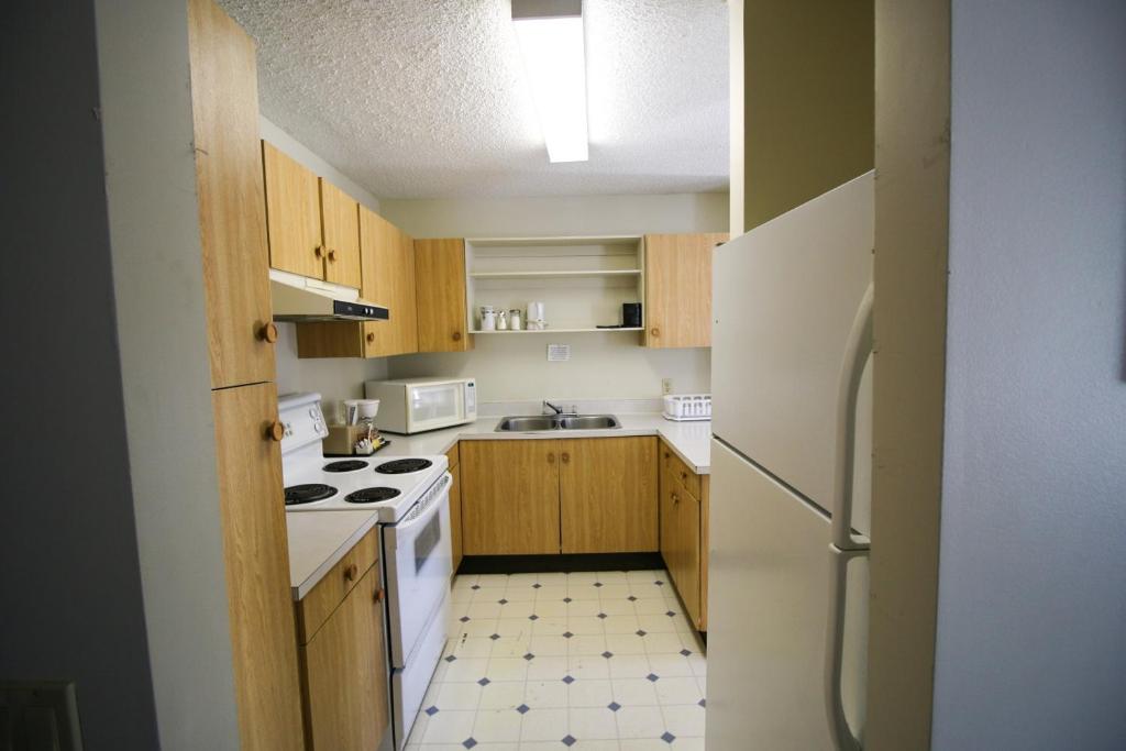Bighorn Inn & Suites photo 4