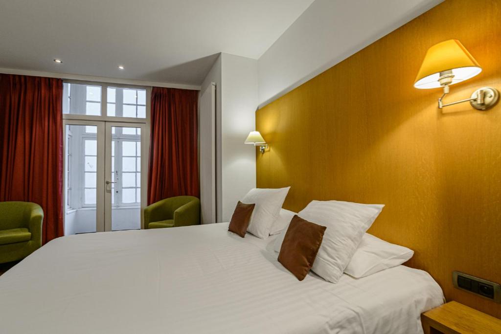 Hotel Bourgoensch Hof - Tap to explore photos