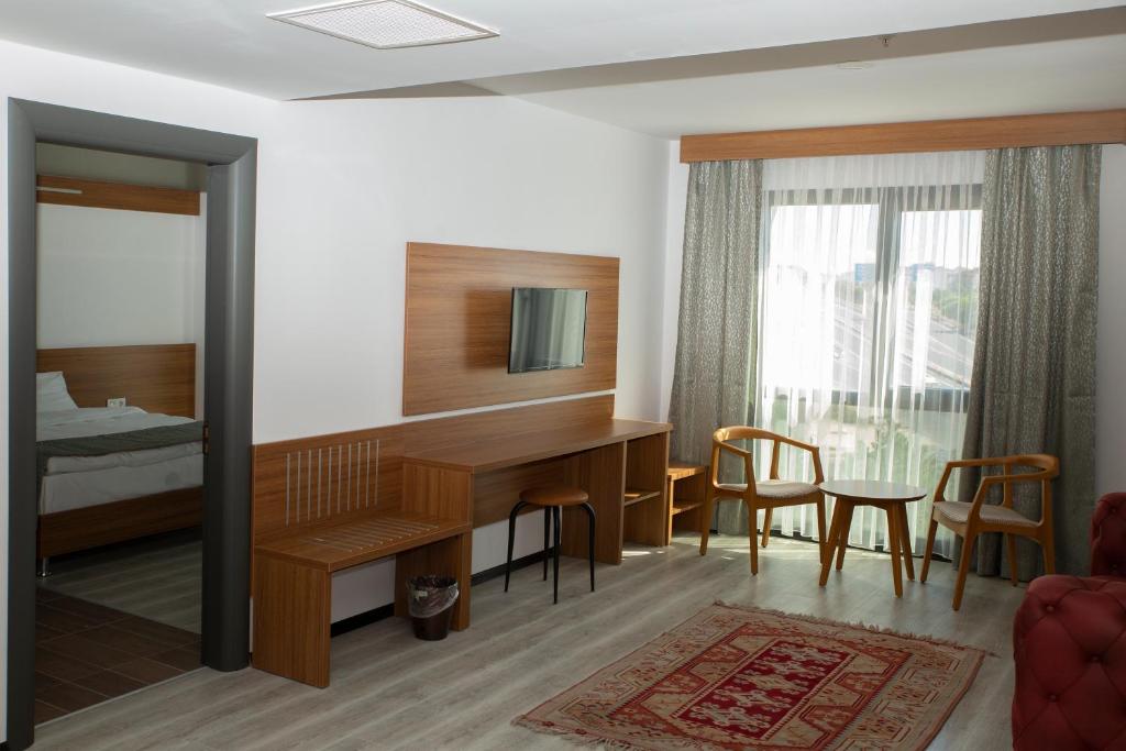 BUSINESS EXPRESS HOTEL photo 2