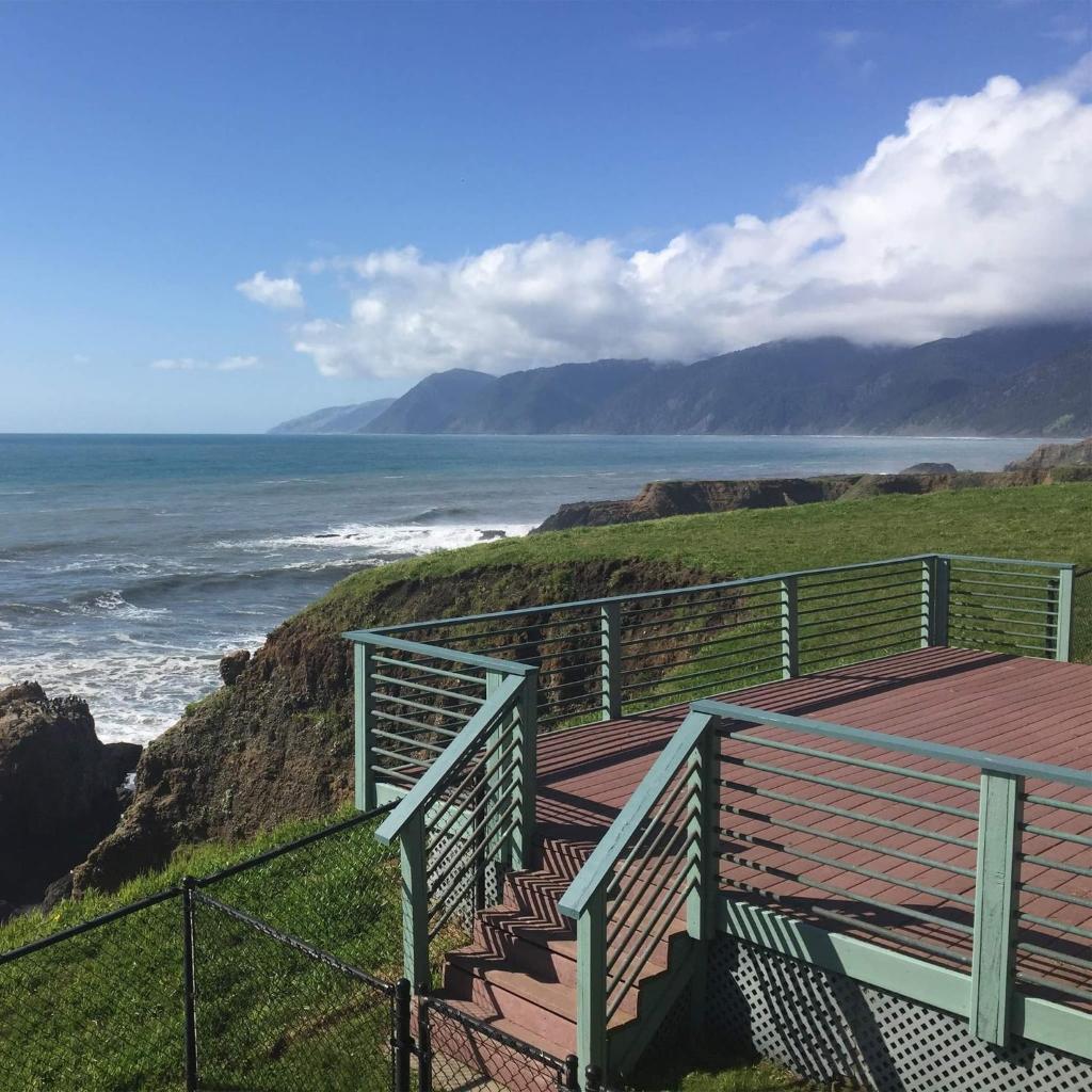 Inn of the Lost Coast photo 2