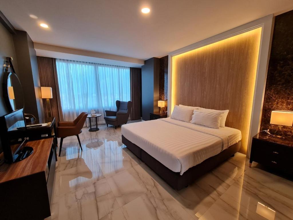 Chaisaeng Palace Hotel photo 1