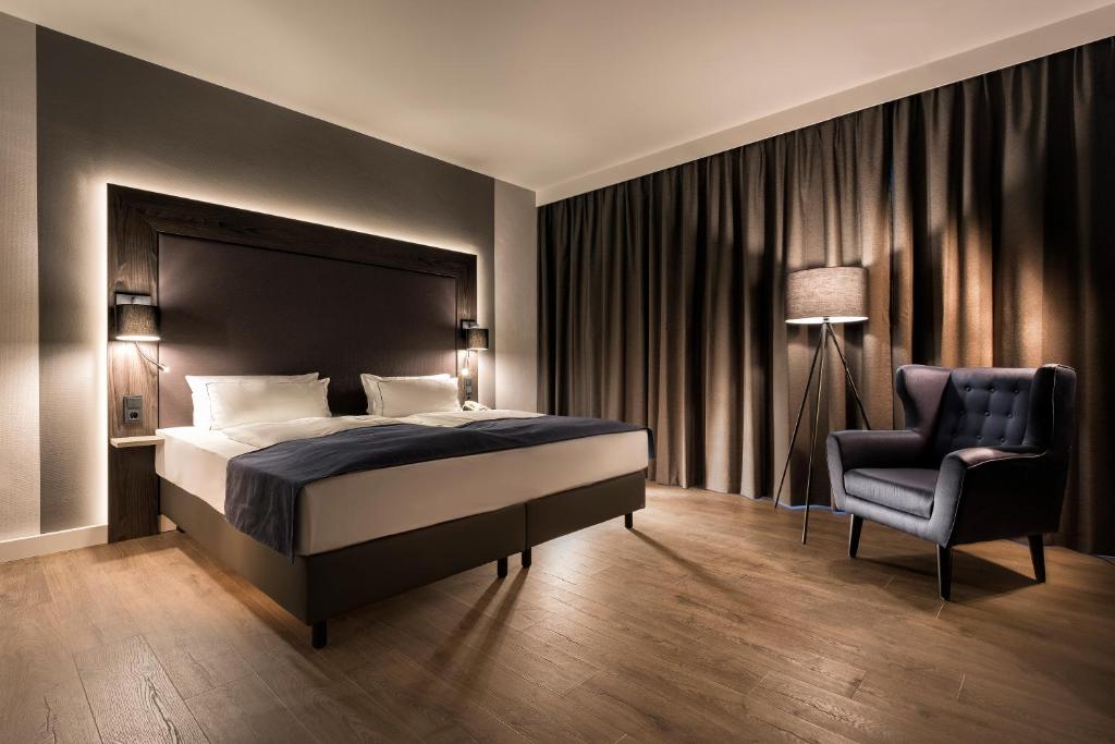 Сьюит (Люкс), Holiday Inn Berlin City-West