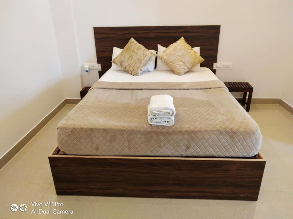 Двухместный (Стандартный двухместный номер с 1 кроватью), 7 Suites