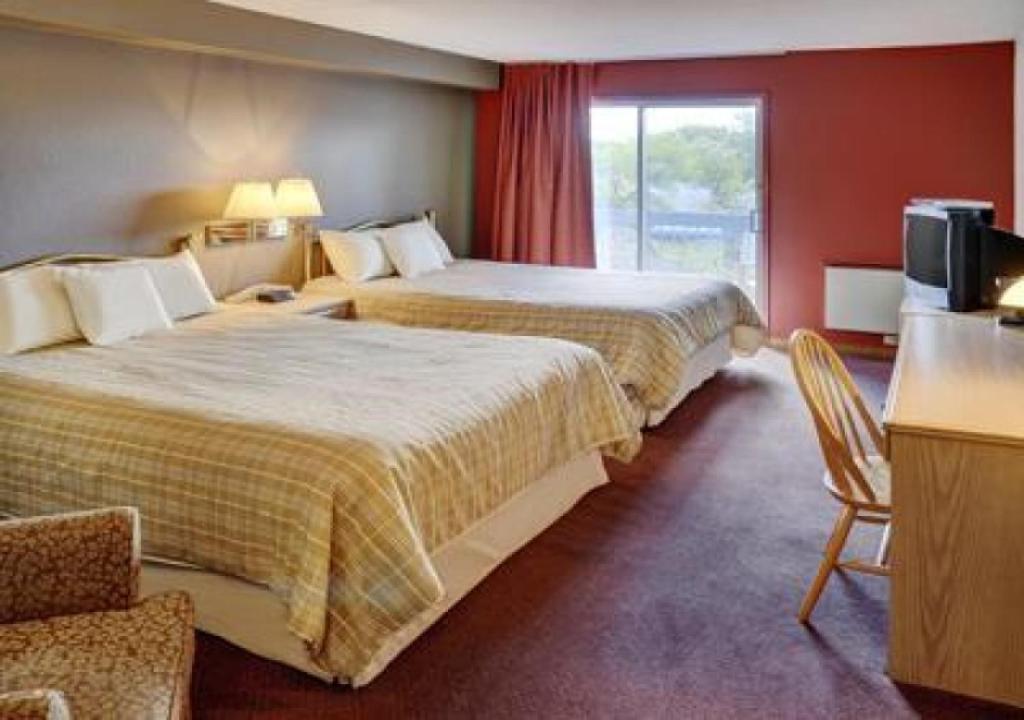 Lakeview Gimli Resort photo 1