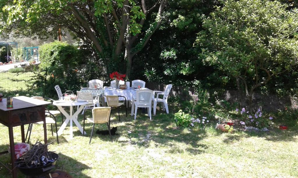 Family apartment Garden and Sea photo 1