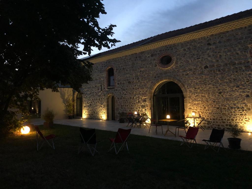 Le Trianon d'Yss - Thumbnail image