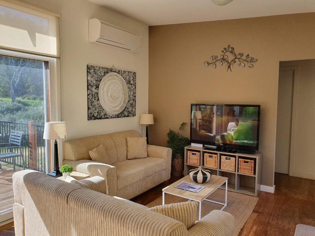 Eco Holiday Resort Villa 174 photo 4