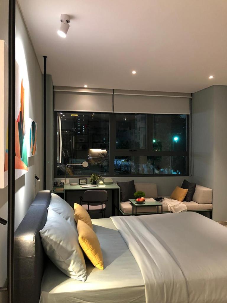 Bare Gallery Boutique Stays