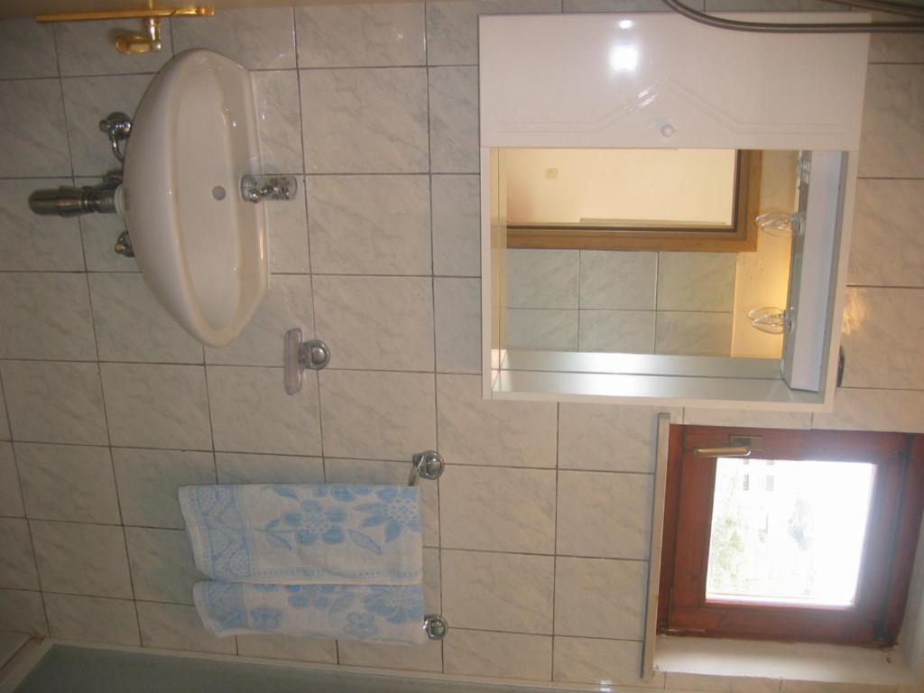 Apartments Zafranović photo 4