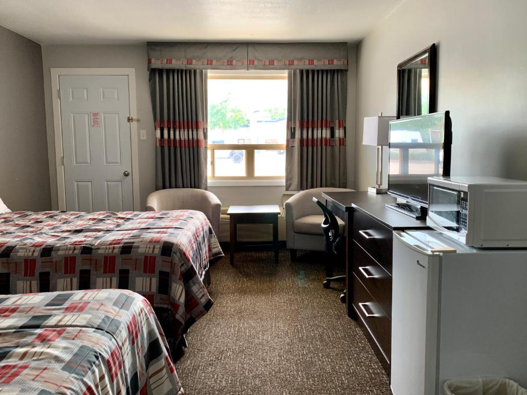 Milestone Motel photo 3
