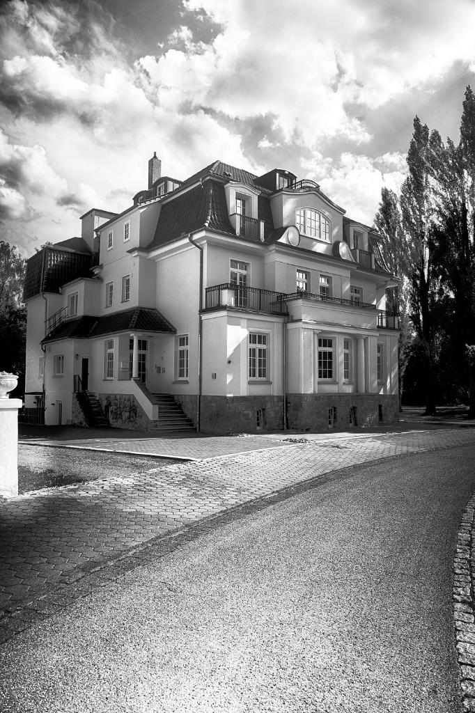 Hotel Dirks am Schloss photo 2